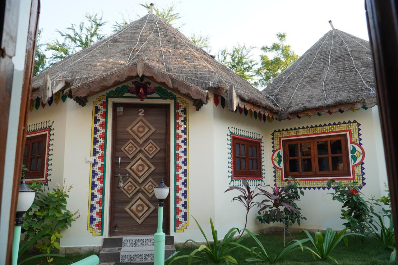 Shyam Home Stay Bhuj Exterior foto